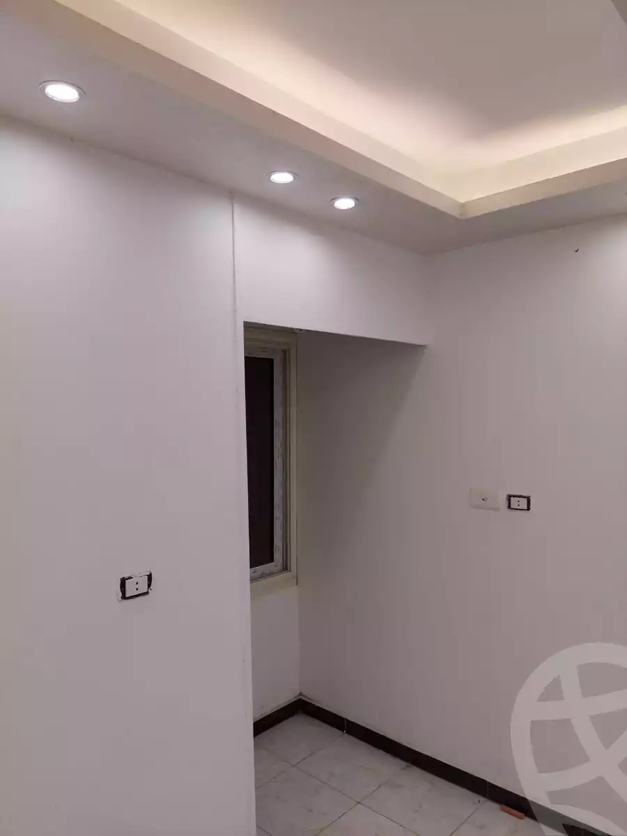 https://aqarmap.com.eg/en/listing/6253679-for-sale-cairo-helwan-helwan-el-sharkeya-mostafa-safwat-st