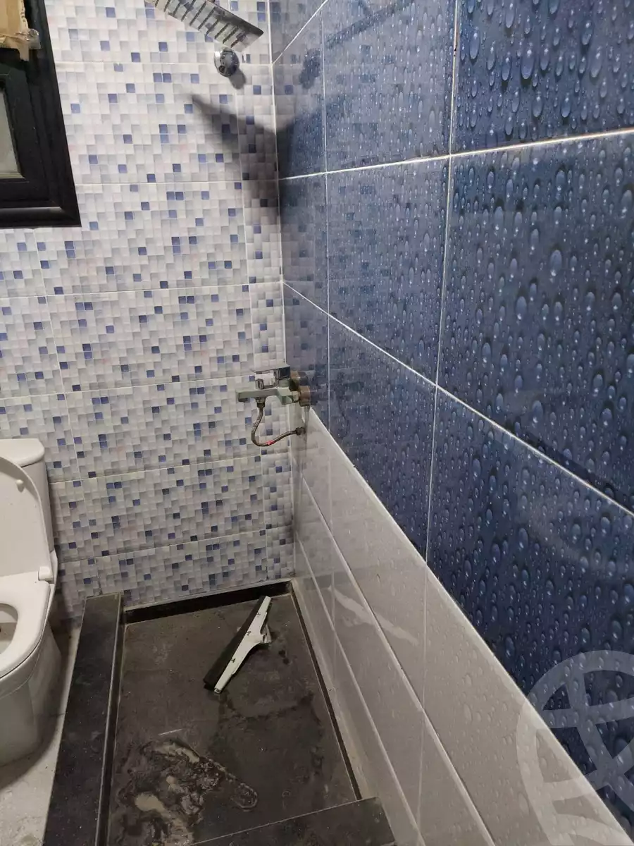 https://aqarmap.com.eg/en/listing/6253679-for-sale-cairo-helwan-helwan-el-sharkeya-mostafa-safwat-st
