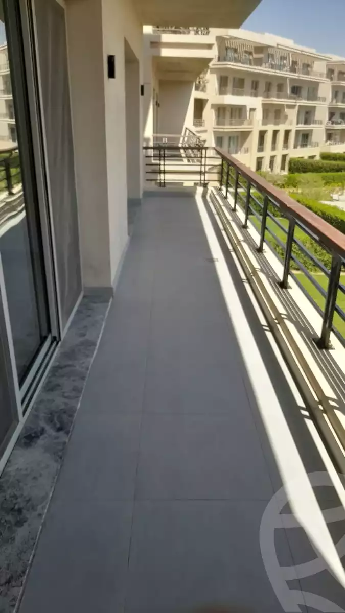 https://aqarmap.com.eg/en/listing/6254273-for-sale-cairo-mokattam-compounds-uptown-cairo-eleva-uptown-cairo