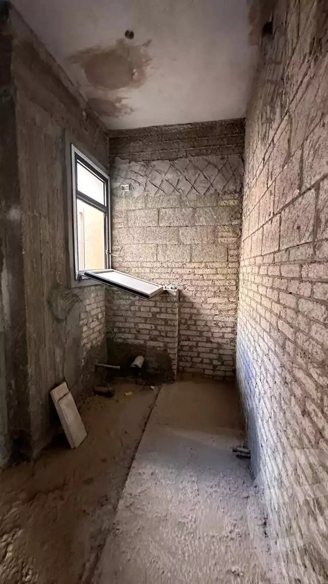 https://aqarmap.com.eg/en/listing/6254307-for-sale-cairo-el-sheikh-zayed-city-lshykh-zyd-ljdyd-vye