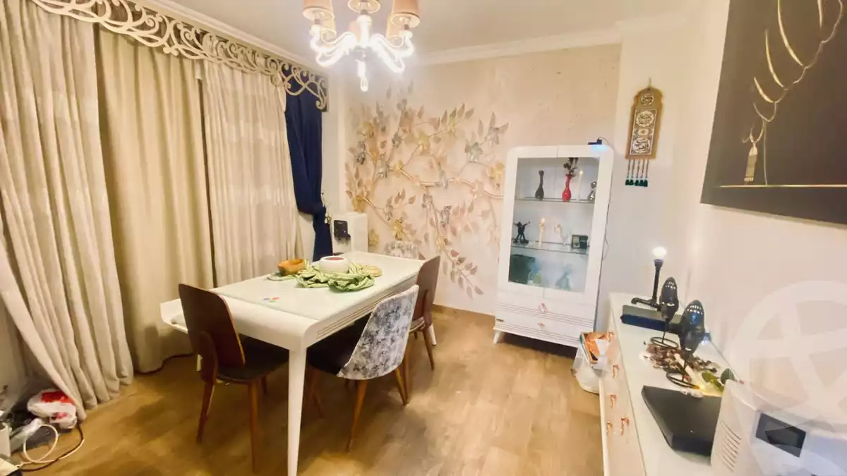 https://aqarmap.com.eg/en/listing/6254591-for-sale-cairo-el-sheikh-zayed-city-compounds-jn-1