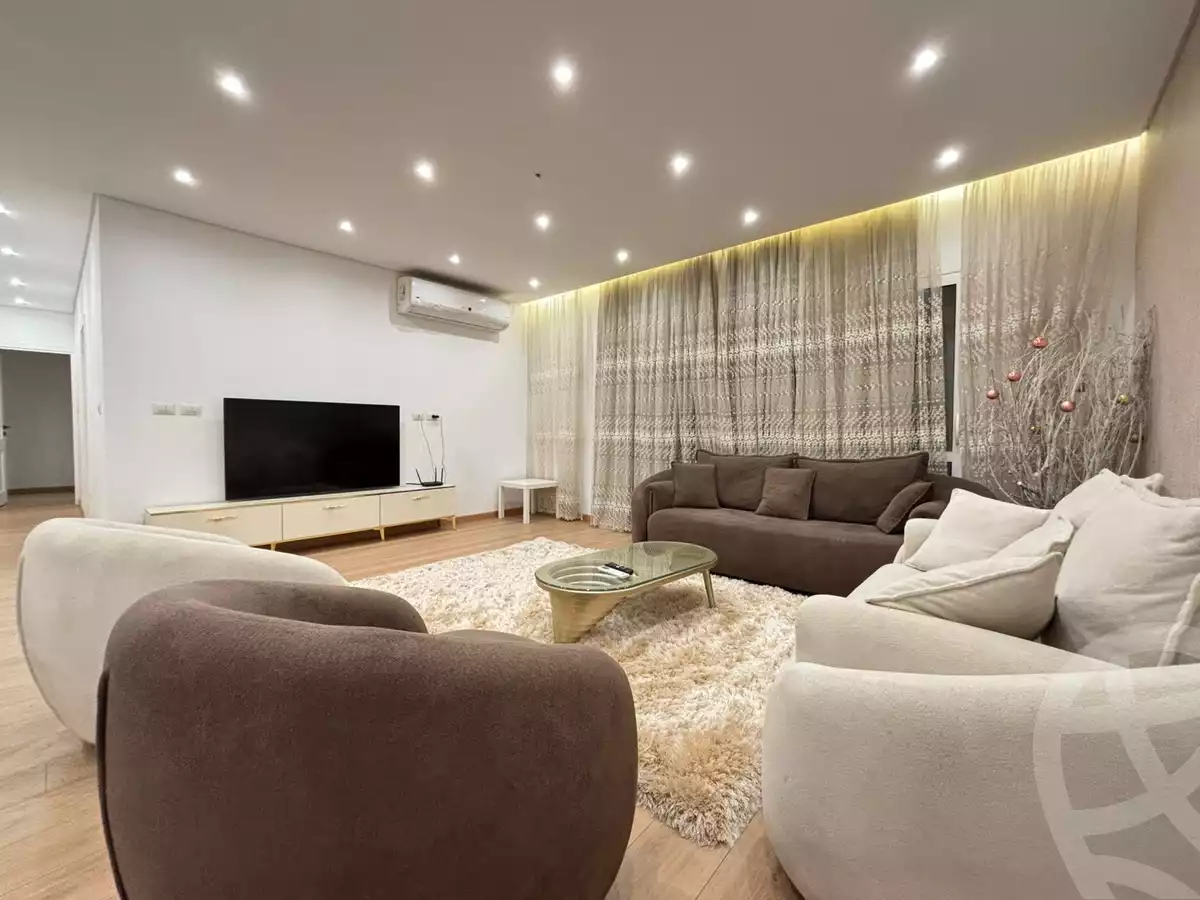 https://aqarmap.com.eg/ar/listing/6255505-for-rent-cairo-el-sheikh-zayed-city-compounds-the-courtyard