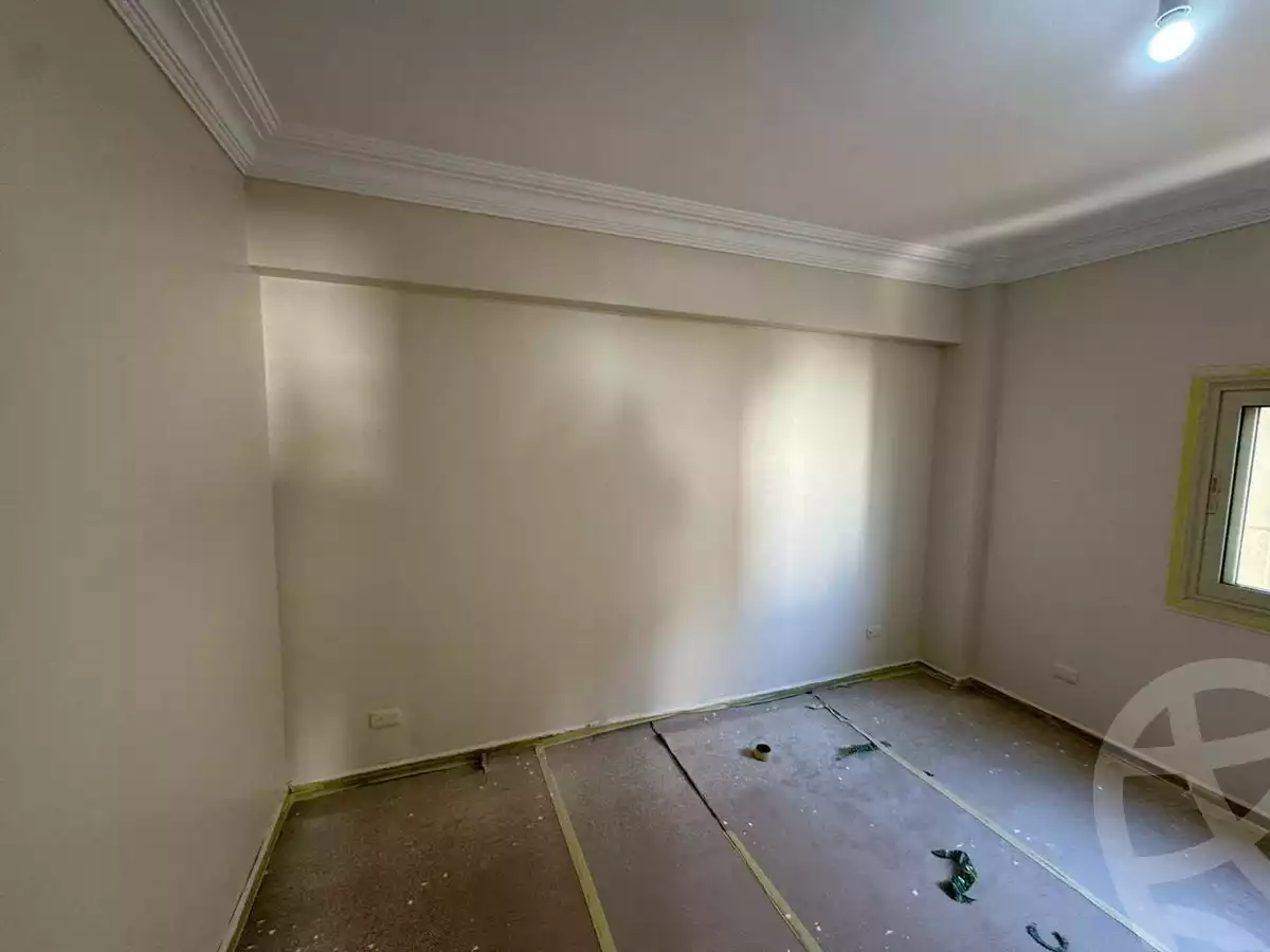 https://aqarmap.com.eg/ar/listing/6256054-for-sale-cairo-new-cairo-el-yassamin-el-yasmeen-7-el-shaheed-mansour-abdel-latif-st