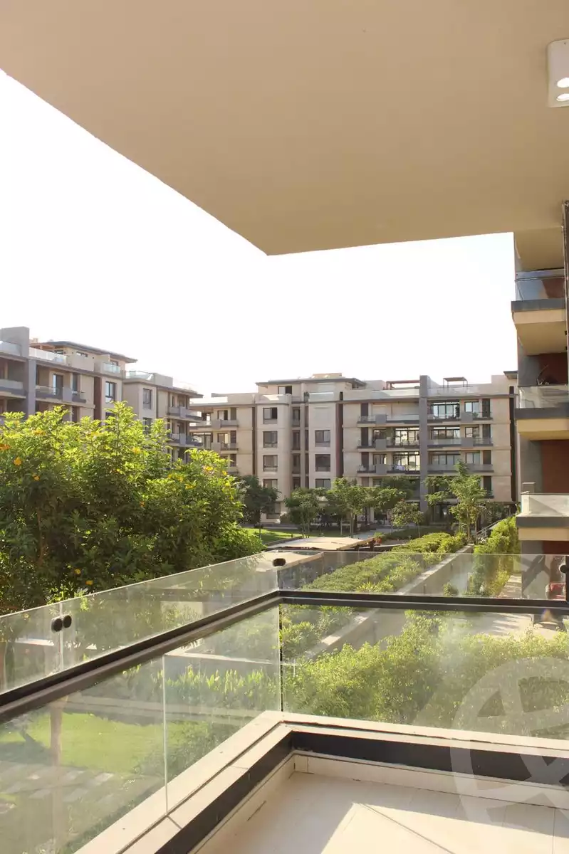 https://aqarmap.com.eg/en/listing/6256088-for-sale-cairo-new-cairo-compounds-azad