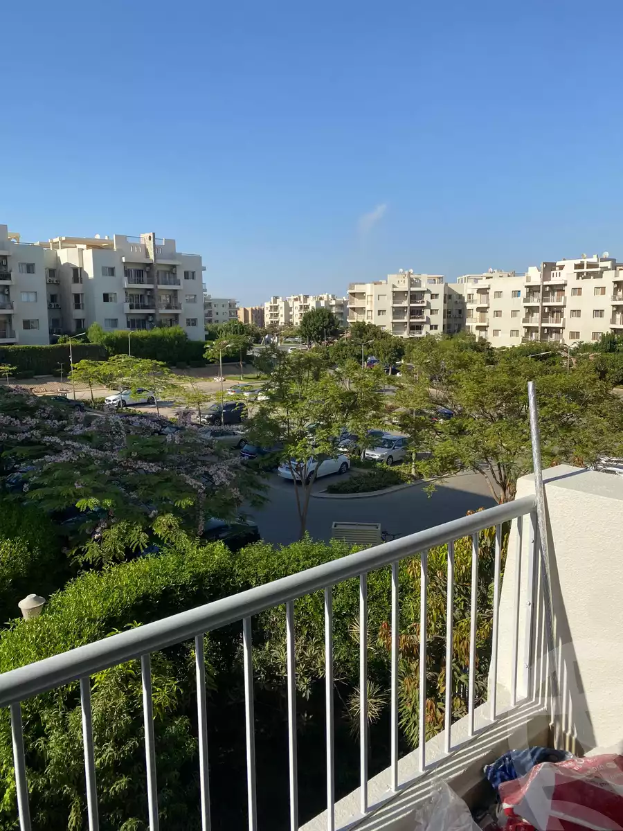 https://aqarmap.com.eg/en/listing/6256719-for-rent-cairo-el-sheikh-zayed-city-compounds-dh-drys
