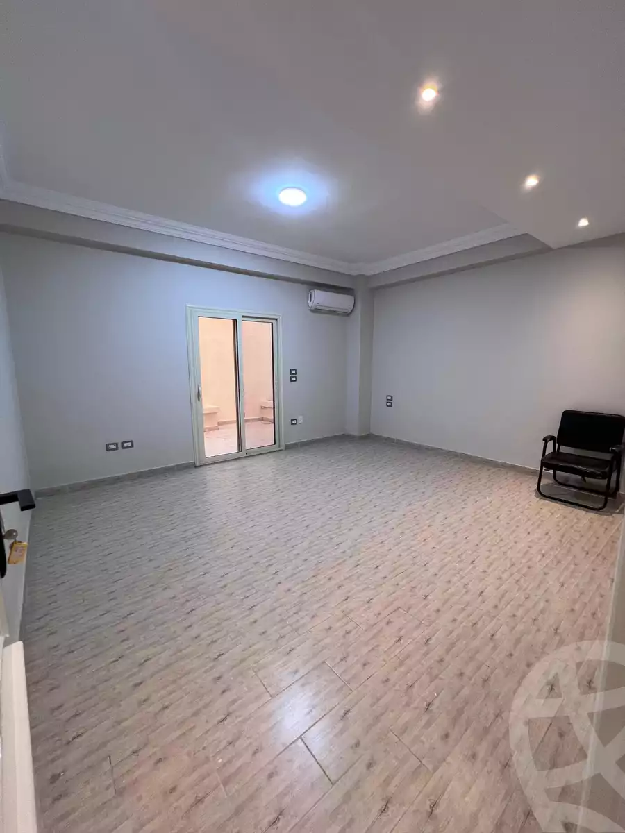 https://aqarmap.com.eg/en/listing/6256843-for-rent-cairo-new-cairo-ganob-el-akadamiya-south-academy-o-doctor-abd-el-halim-mahmoud-st