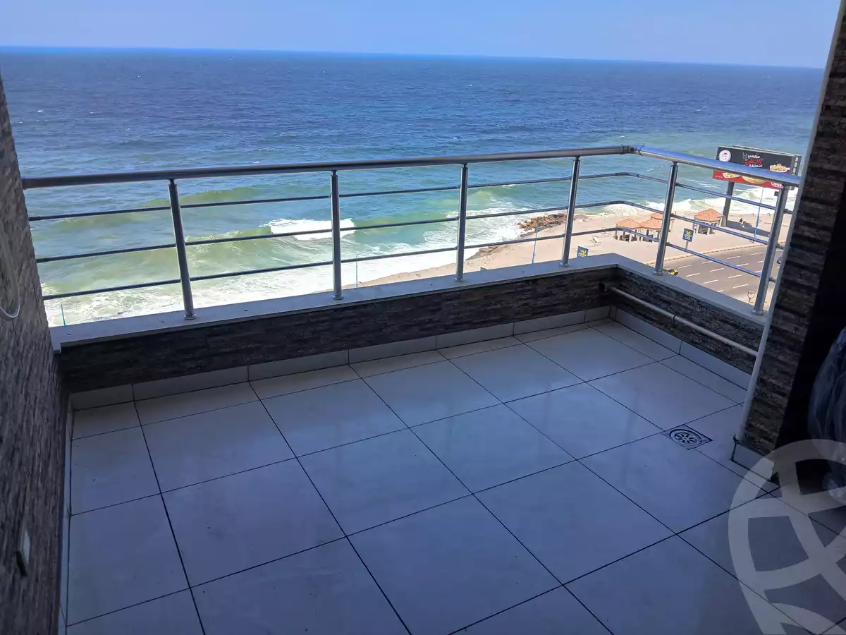 https://aqarmap.com.eg/en/listing/6256936-for-sale-alexandria-camp-cesar-el-gaish-rd
