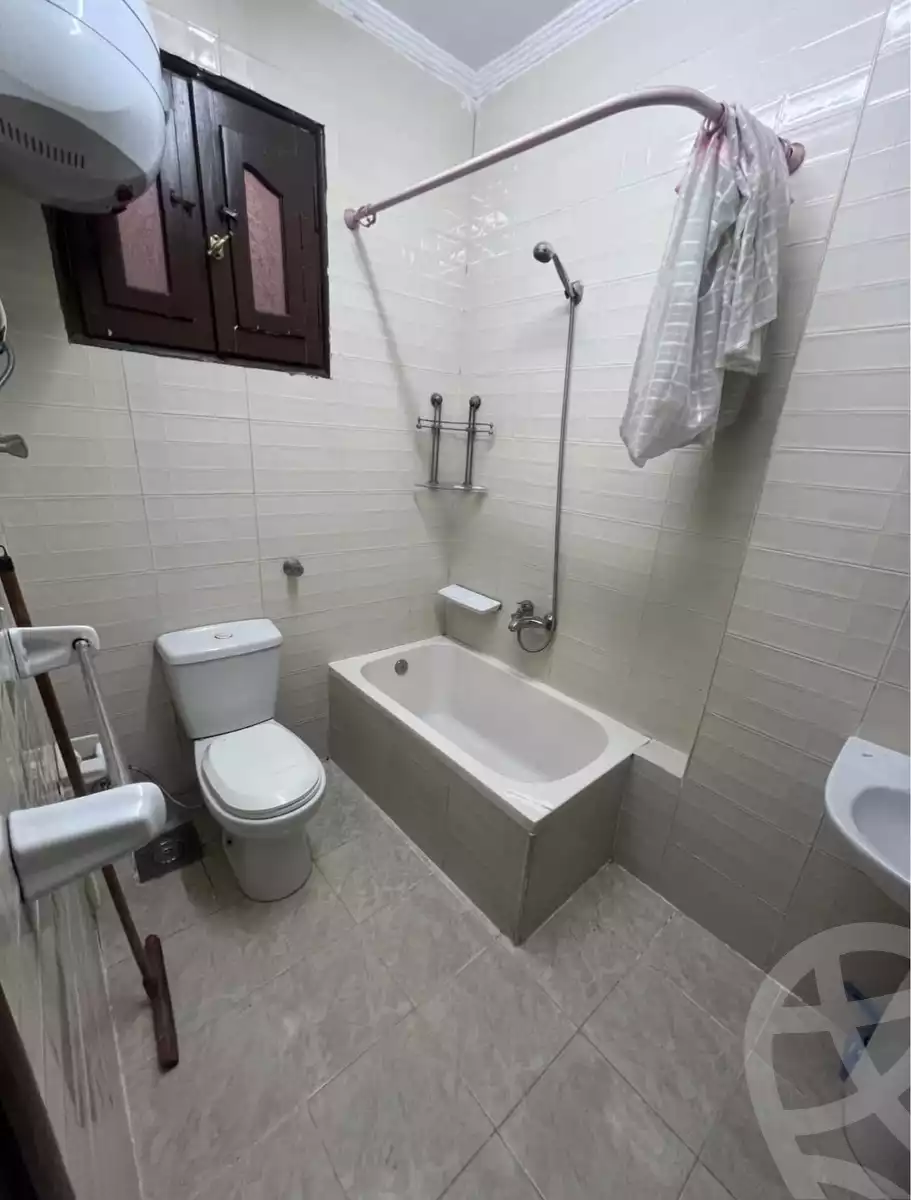 https://aqarmap.com.eg/en/listing/6257036-for-rent-gharbia-tanta-tanta-city-el-nahas-st