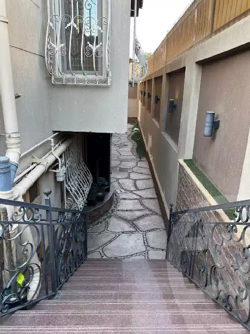 https://aqarmap.com.eg/en/listing/6257640-for-rent-cairo-new-cairo-el-ahyaa-third-neighborhood-street-10