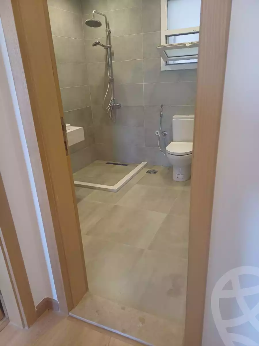 https://aqarmap.com.eg/ar/listing/6257741-for-rent-cairo-6th-of-october-compounds-october-plaza