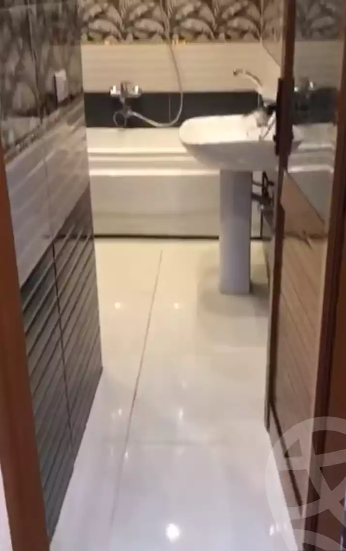 https://aqarmap.com.eg/ar/listing/6257749-for-sale-cairo-el-haram-el-lebeny-el-magzar-el-aly-st
