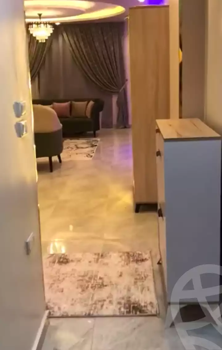 https://aqarmap.com.eg/ar/listing/6257749-for-sale-cairo-el-haram-el-lebeny-el-magzar-el-aly-st