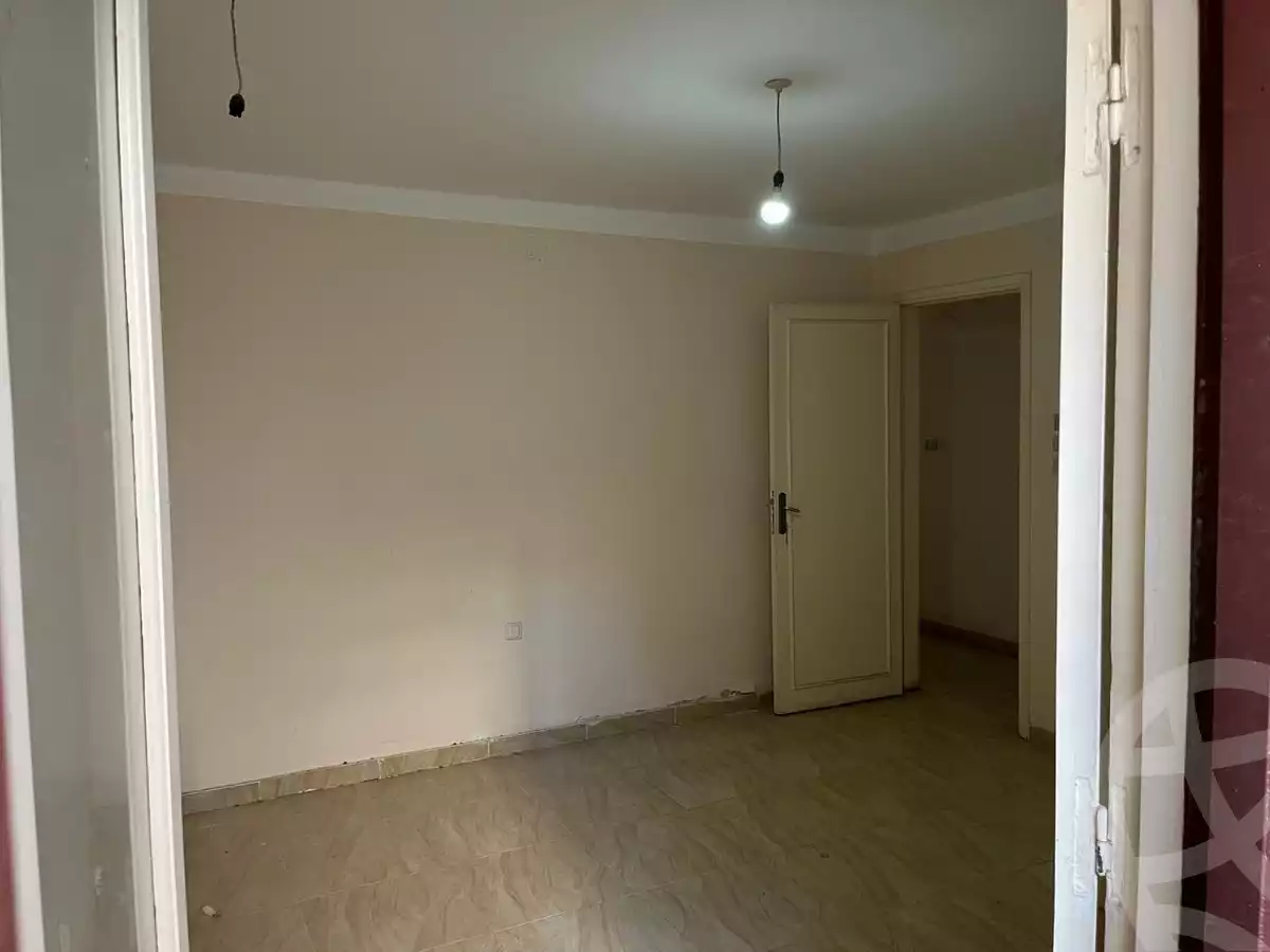 https://aqarmap.com.eg/ar/listing/6257776-for-sale-asyut-asyut-city-el-sadat-st
