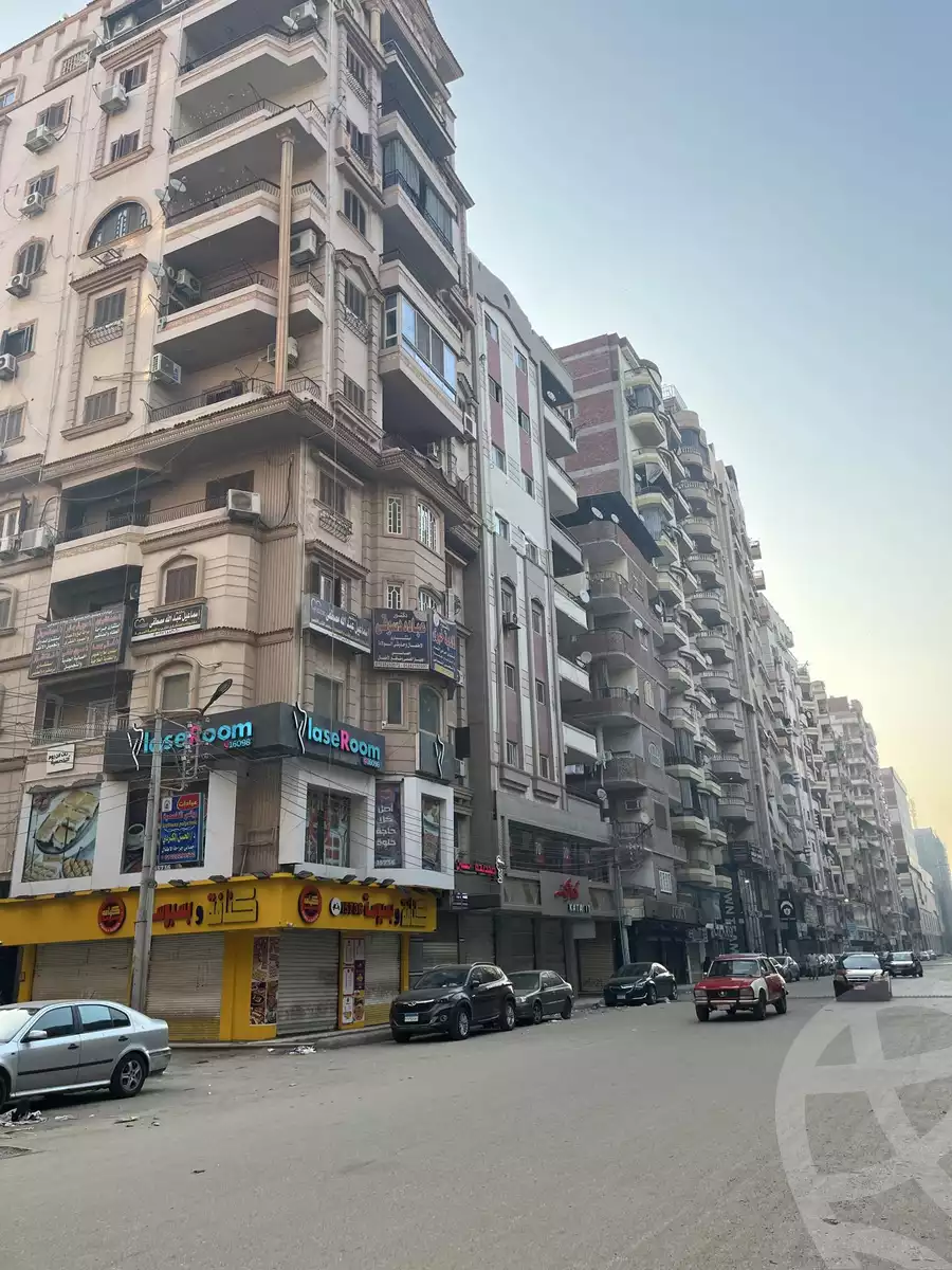 https://aqarmap.com.eg/ar/listing/6257785-for-sale-sharqia-zagazig-zagazig-city-el-moshir-ahmed-esmail-st