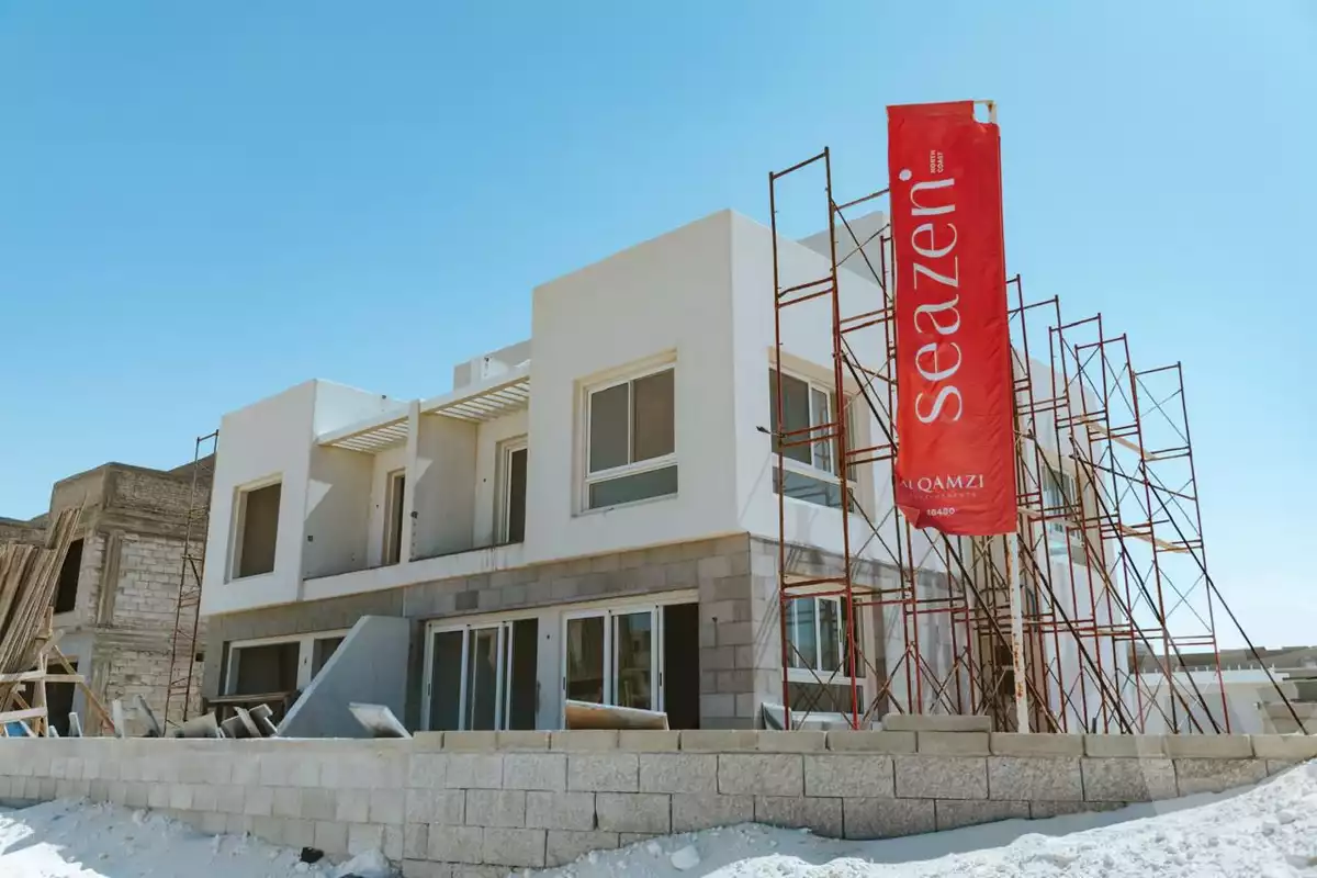 https://aqarmap.com.eg/ar/listing/6259196-for-sale-north-coast-resorts-seazen-al-qamzi