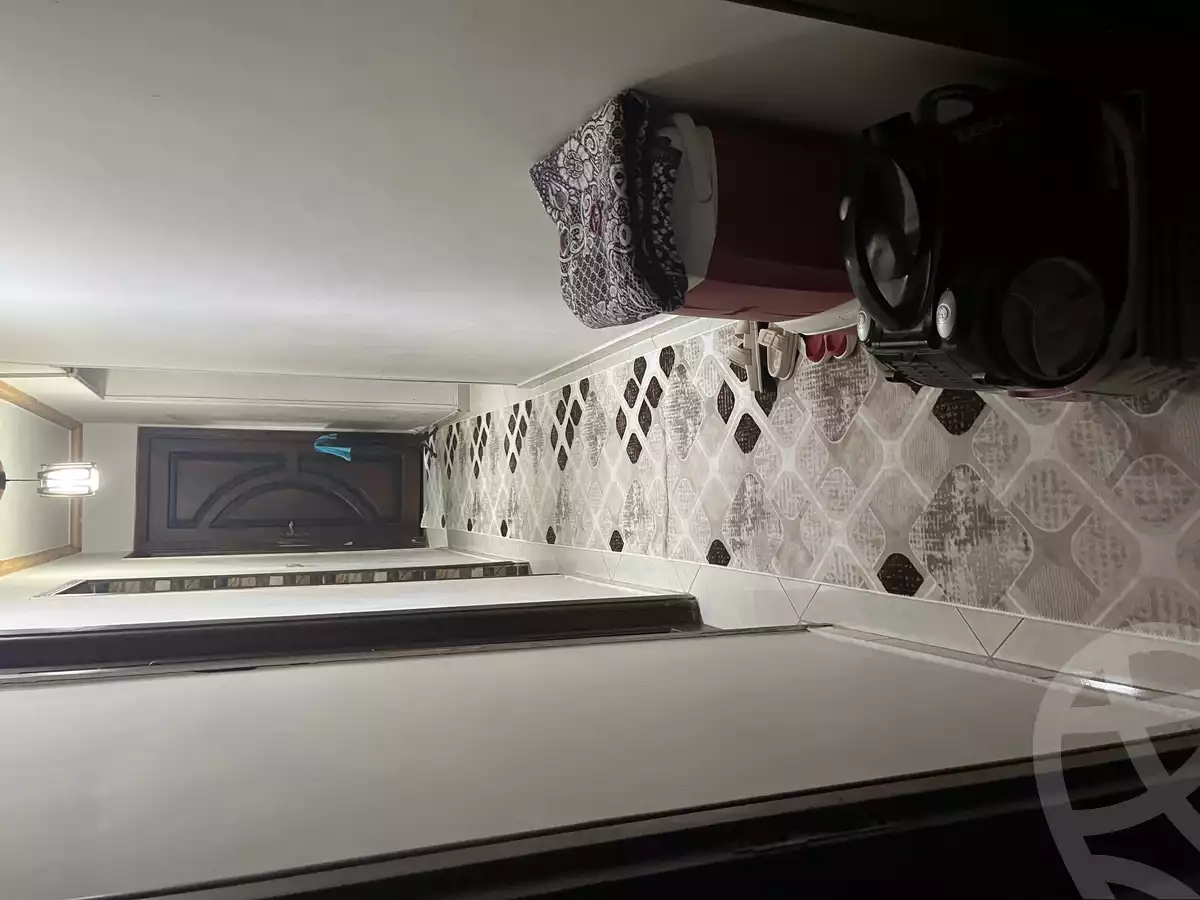 https://aqarmap.com.eg/ar/listing/6260065-for-sale-alexandria-l-jmy-lbytsh-el-zohour-st