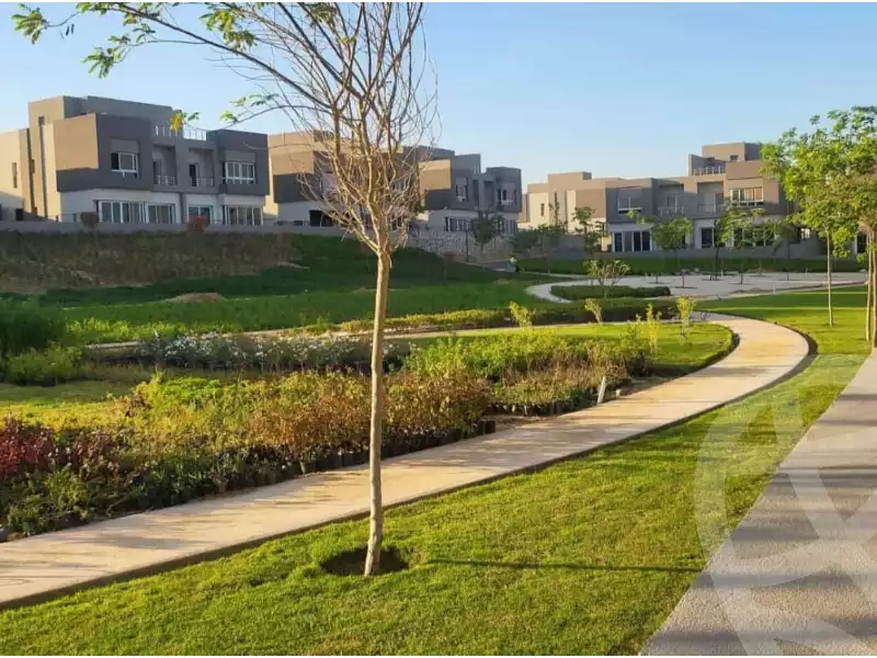https://aqarmap.com.eg/en/listing/6260304-for-sale-cairo-el-sheikh-zayed-city-compounds-etapa