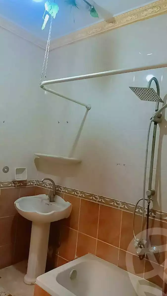 https://aqarmap.com.eg/ar/listing/6261275-for-rent-alexandria-l-jmy-el-hanouvel-el-salam-st