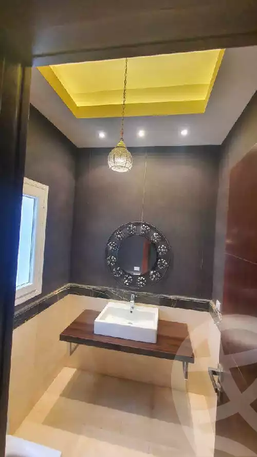 https://aqarmap.com.eg/ar/listing/6261505-for-sale-cairo-new-cairo-compounds-mountain-view-1
