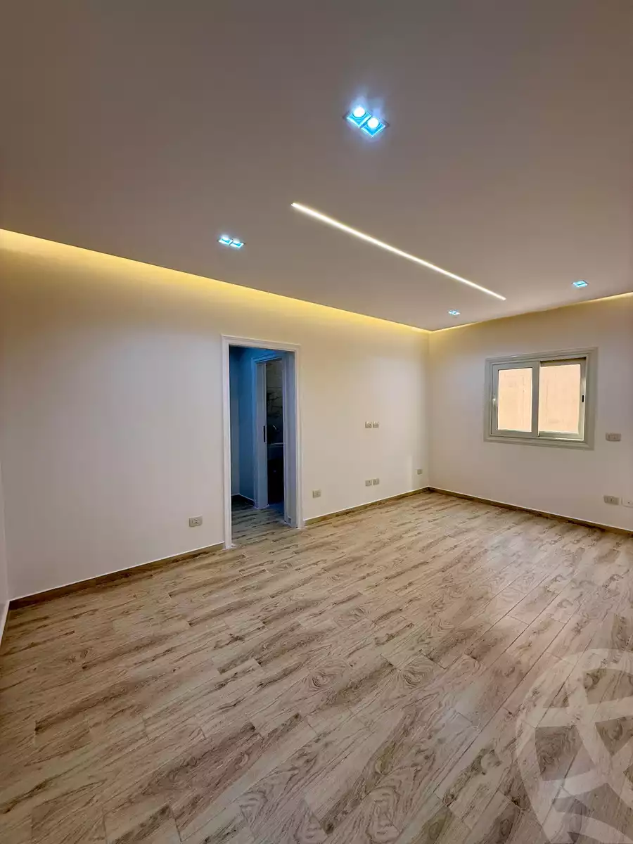 https://aqarmap.com.eg/ar/listing/6262322-for-sale-cairo-new-cairo-gharb-arabila-doctor-hani-maher-st