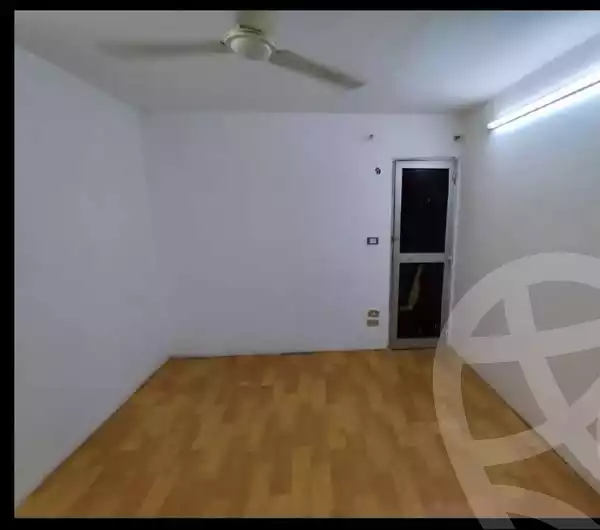 https://aqarmap.com.eg/ar/listing/6262391-for-rent-cairo-el-zaytun-lzytwn-lshrqy-toman-bai-st