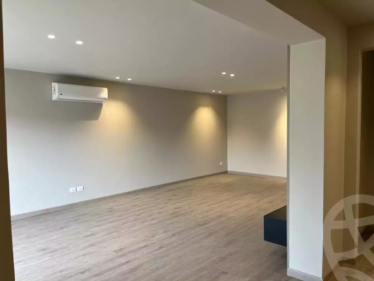https://aqarmap.com.eg/ar/listing/6262532-for-sale-cairo-el-sheikh-zayed-city-compounds-jewar