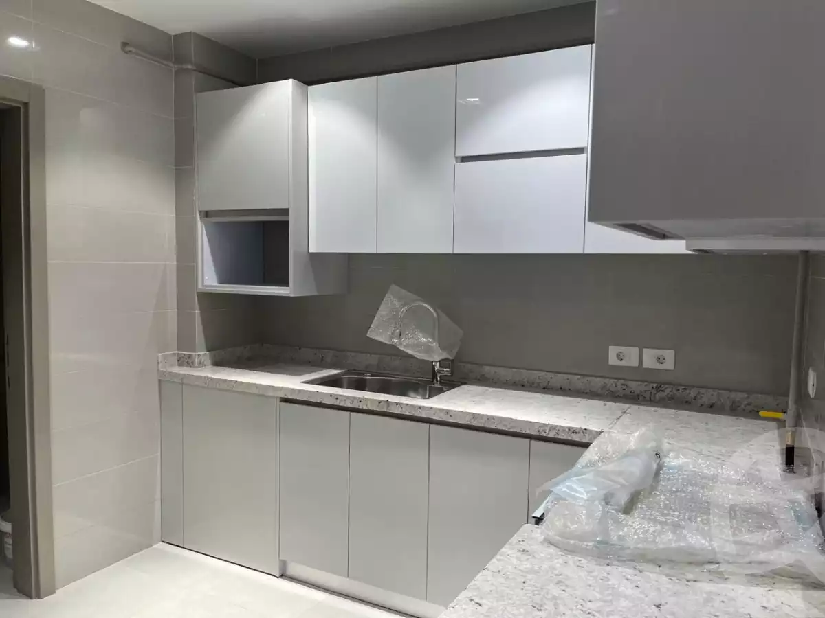 https://aqarmap.com.eg/ar/listing/6262532-for-sale-cairo-el-sheikh-zayed-city-compounds-jewar