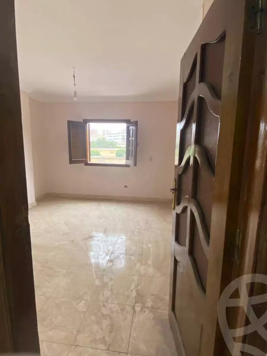 https://aqarmap.com.eg/ar/listing/6263397-for-sale-cairo-ain-shams-ain-shams-el-sharkia-el-zahraa-st