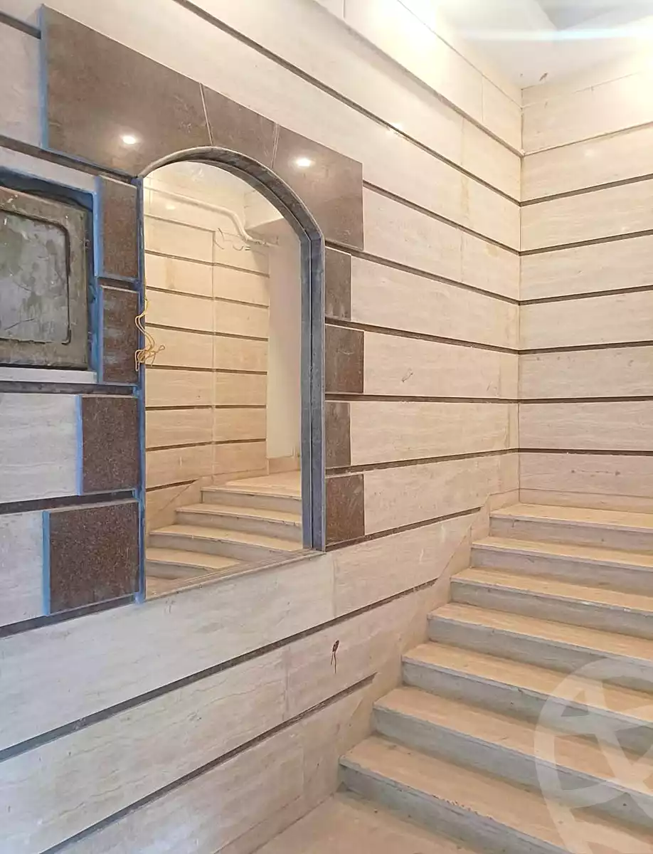 https://aqarmap.com.eg/ar/listing/6263951-for-sale-beheira-damanhour-damanhour-city-abd-el-salam-el-shazly-st