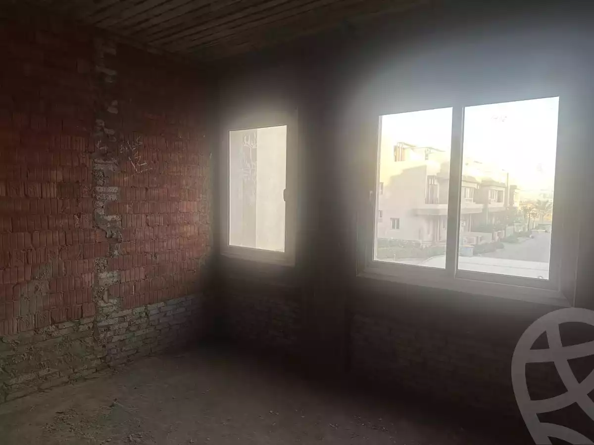 https://aqarmap.com.eg/en/listing/6264052-for-sale-cairo-el-shorouk-compounds-granda-life