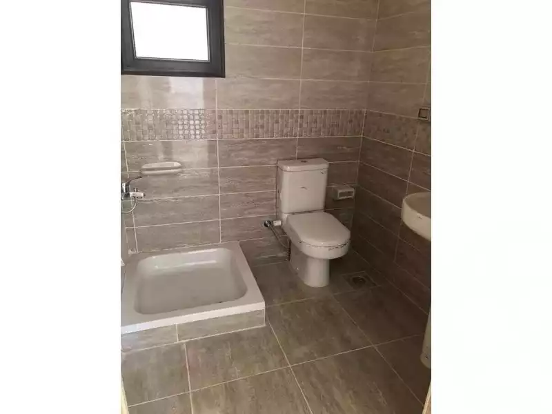 https://aqarmap.com.eg/ar/listing/6265080-for-rent-cairo-new-cairo-madinaty-eighth-zone-buildings-madinaty-b-8