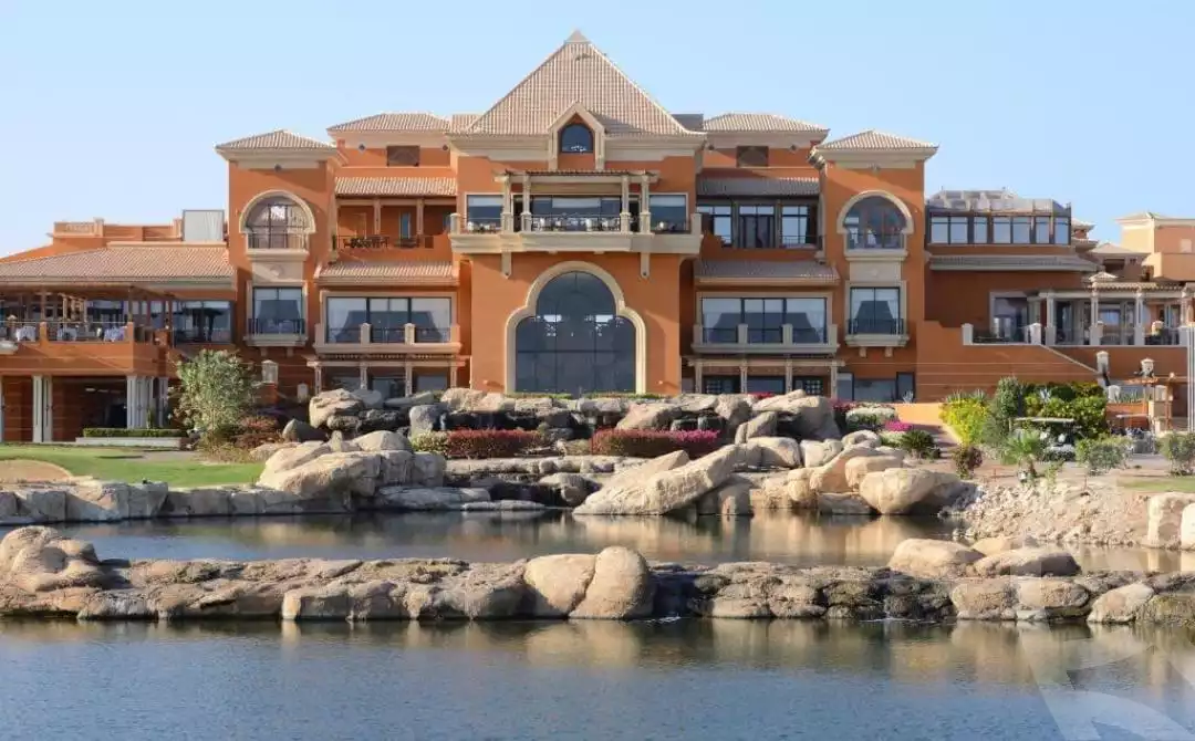 https://aqarmap.com.eg/en/listing/6265360-for-sale-red-sea-hurghada-resorts-blanca-resort-soma-bay