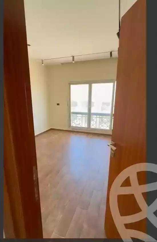 https://aqarmap.com.eg/en/listing/6266796-for-rent-cairo-new-cairo-compounds-paradise