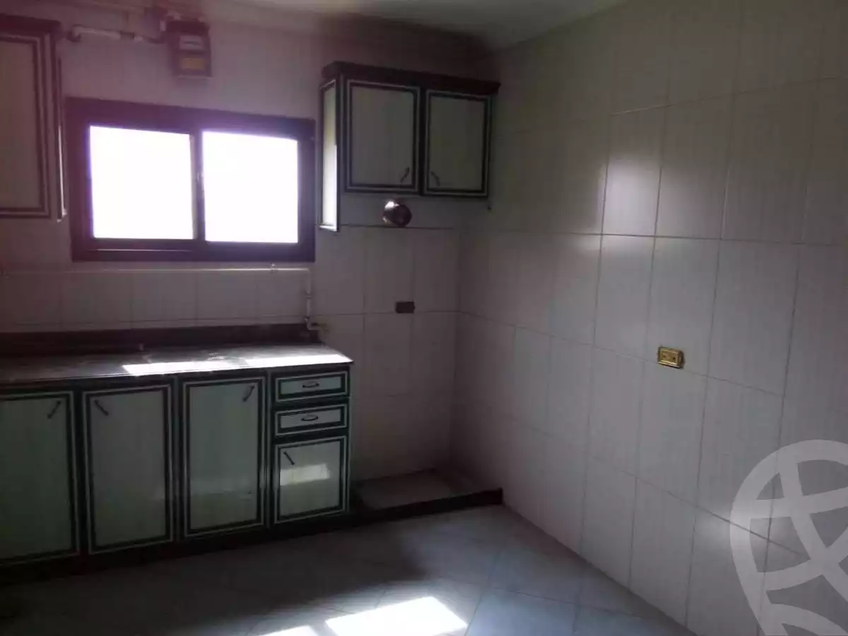 https://aqarmap.com.eg/ar/listing/6268542-for-sale-cairo-mokattam-lhdb-l-ly-shareaa-9