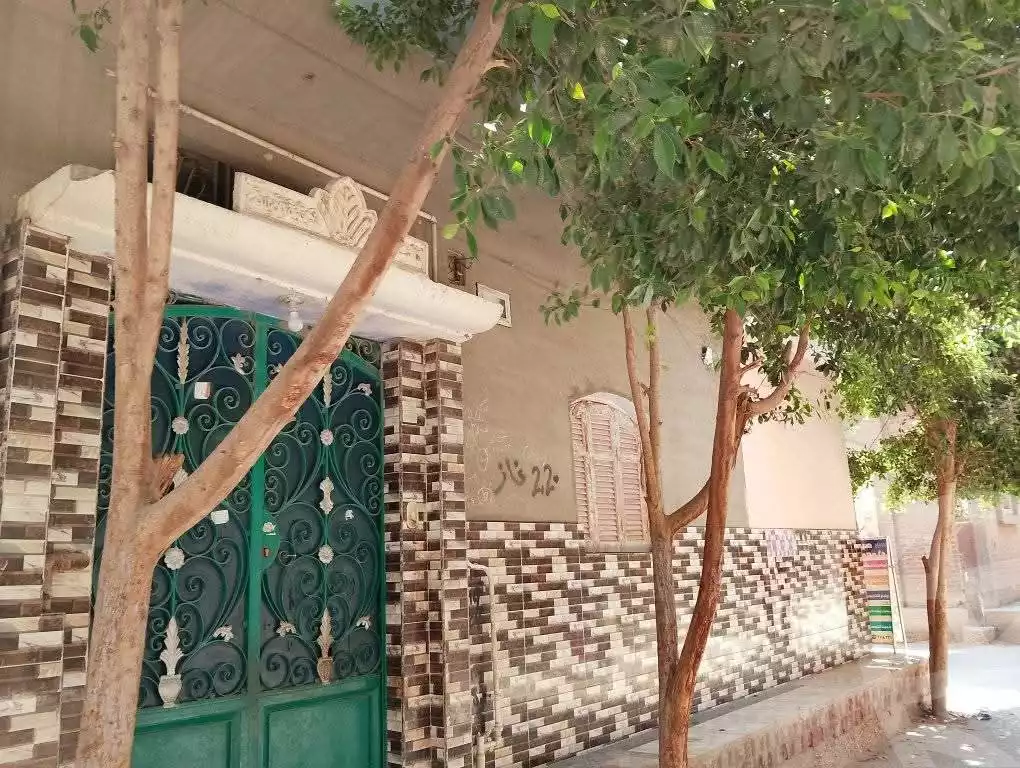 https://aqarmap.com.eg/en/listing/6270095-for-sale-sohag-tima