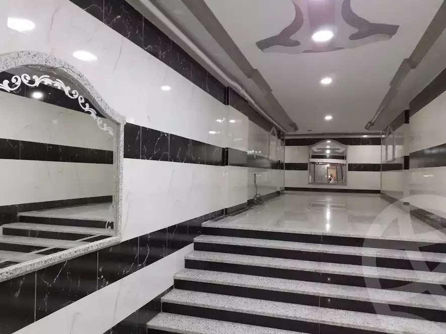 https://aqarmap.com.eg/ar/listing/6270184-for-sale-monufia-shibin-el-kom-shebeen-el-kom-city-paris-st