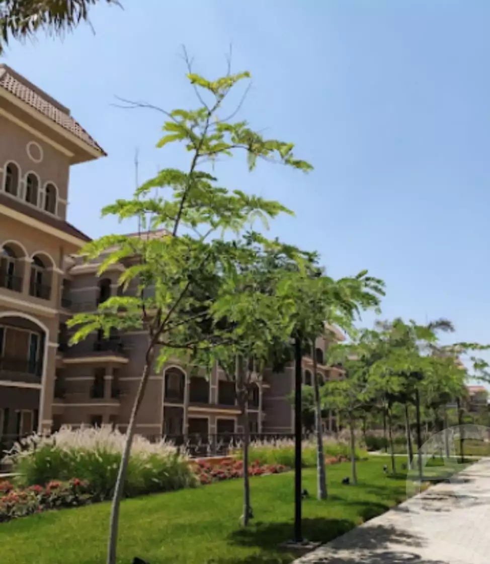 https://aqarmap.com.eg/en/listing/6270268-for-sale-cairo-new-cairo-compounds-dh-ykwn-2-ryzydns-styl-hwm