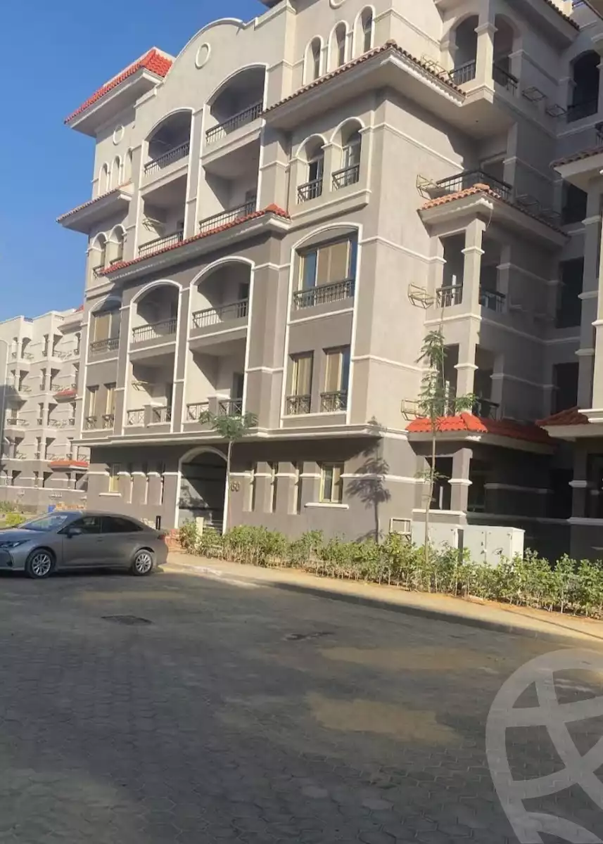https://aqarmap.com.eg/en/listing/6270268-for-sale-cairo-new-cairo-compounds-dh-ykwn-2-ryzydns-styl-hwm