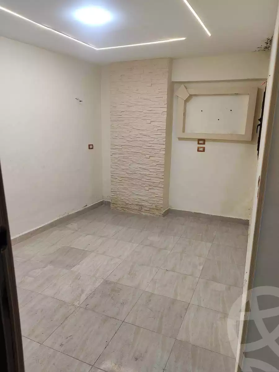 https://aqarmap.com.eg/ar/listing/6270817-for-sale-alexandria-rs-ltyn