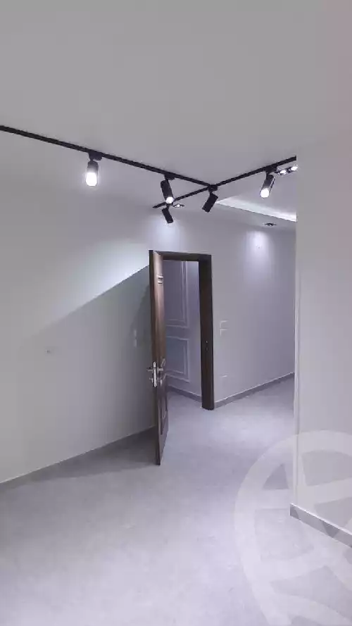 https://aqarmap.com.eg/ar/listing/6269880-for-rent-cairo-6th-of-october-hadaeq-october-golden-square