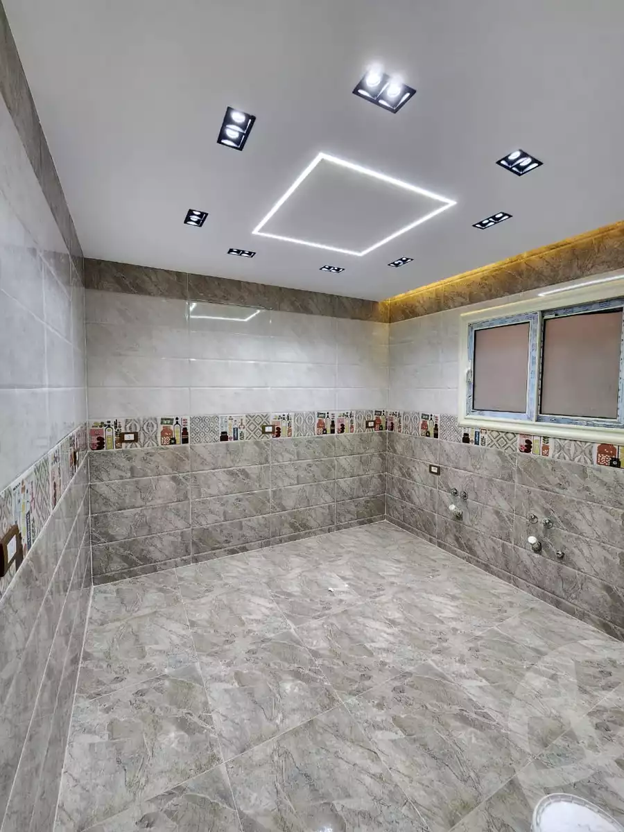 https://aqarmap.com.eg/ar/listing/6271476-for-sale-cairo-el-sheikh-zayed-city-compounds-el-khamayel