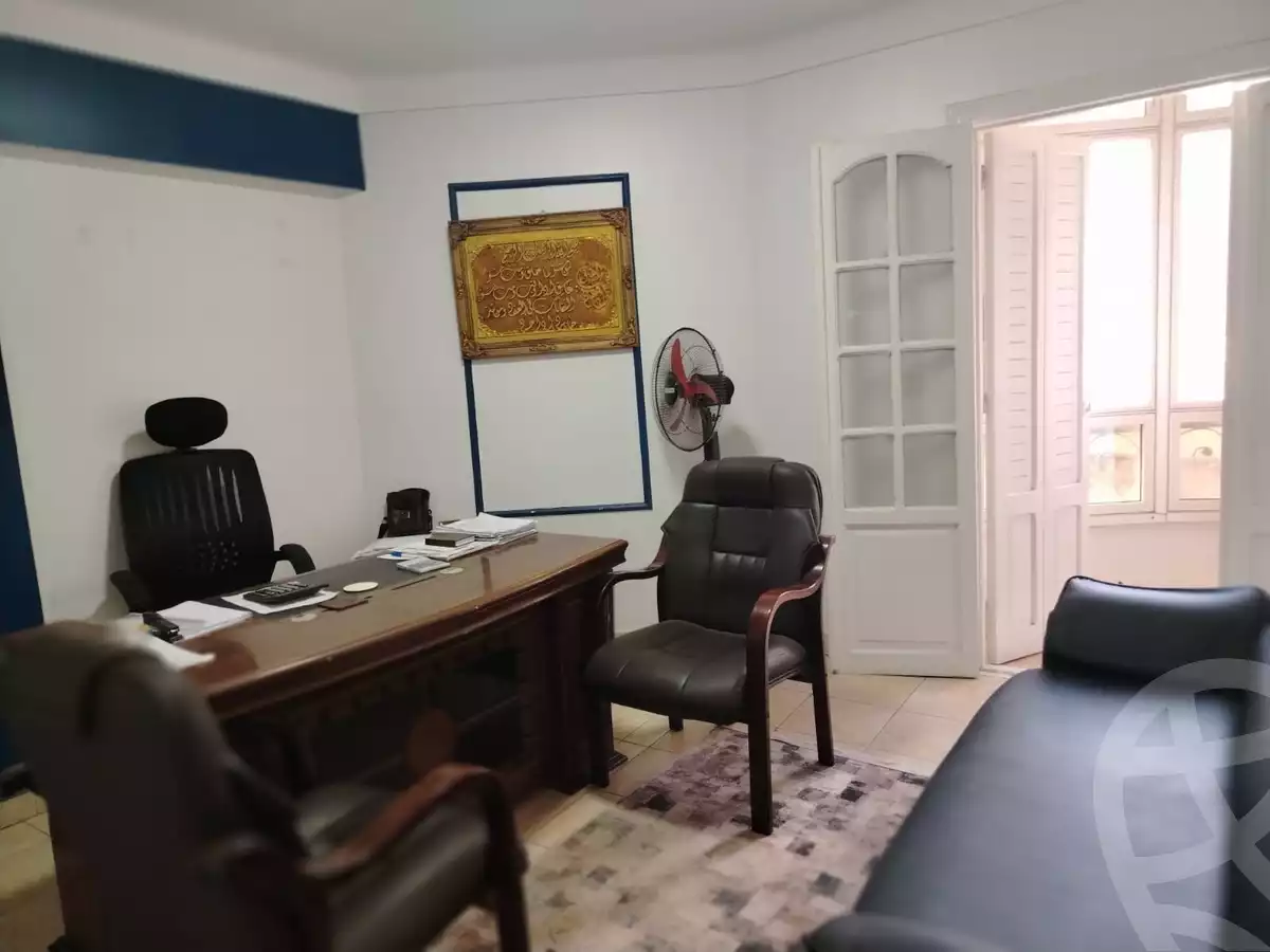 https://aqarmap.com.eg/ar/listing/6262573-for-sale-alexandria-bakoos-el-souk-station-st