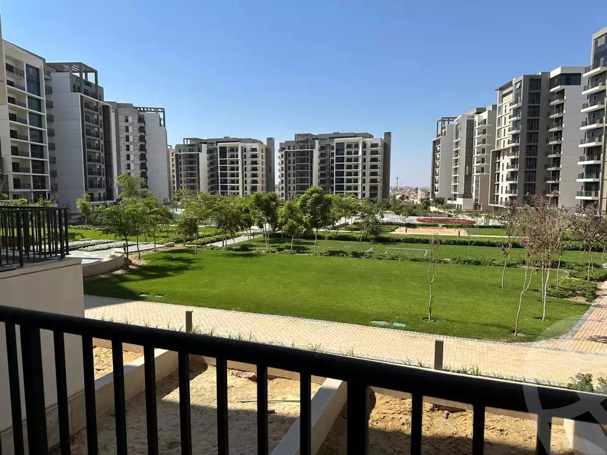 https://aqarmap.com.eg/ar/listing/6272333-for-rent-cairo-el-sheikh-zayed-city-compounds-zyd-wr-llttwyr-park-towers-zed-el-sheikh-zayed-compound