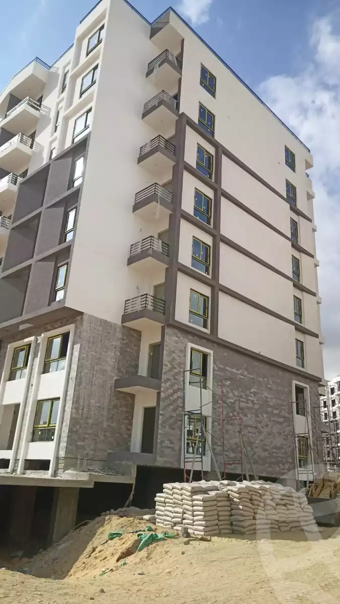https://aqarmap.com.eg/ar/listing/6272551-for-sale-cairo-new-administrative-capital-r7-green-avenue