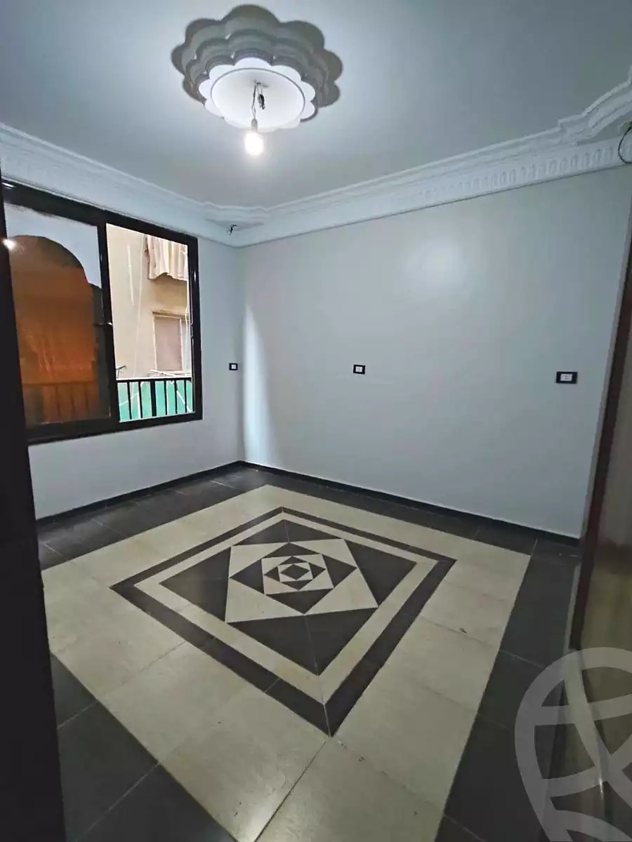 https://aqarmap.com.eg/ar/listing/6273316-for-sale-qalyubia-shubra-el-khaima-om-bayoumi