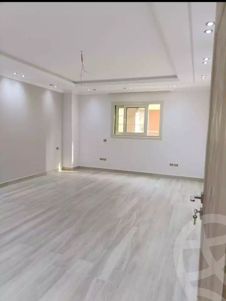 https://aqarmap.com.eg/en/listing/6273340-for-rent-cairo-dokki-gaber-ibn-hayan-st