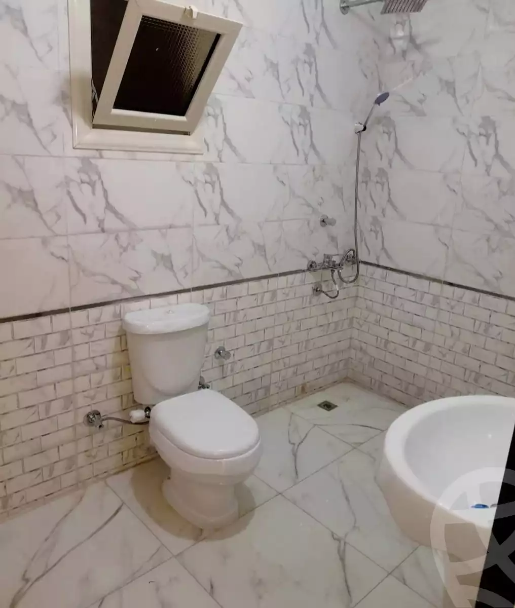 https://aqarmap.com.eg/en/listing/6273543-for-rent-cairo-helwan-hadayek-helwan-nile-corniche-st