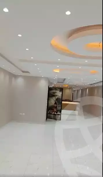 https://aqarmap.com.eg/ar/listing/6273900-for-rent-cairo-helwan-hadayek-helwan-nile-corniche-st