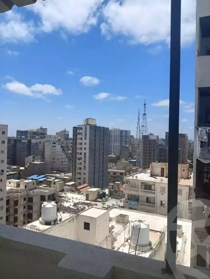 https://aqarmap.com.eg/ar/listing/6275271-for-rent-alexandria-ganaklis-shr-mrtdy-bsh