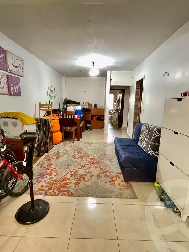 https://aqarmap.com.eg/en/listing/6276313-for-sale-cairo-helwan-helwan-el-sharkeya-ryad-pasha-st